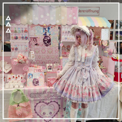 Der Artist Stand von Serenicharms